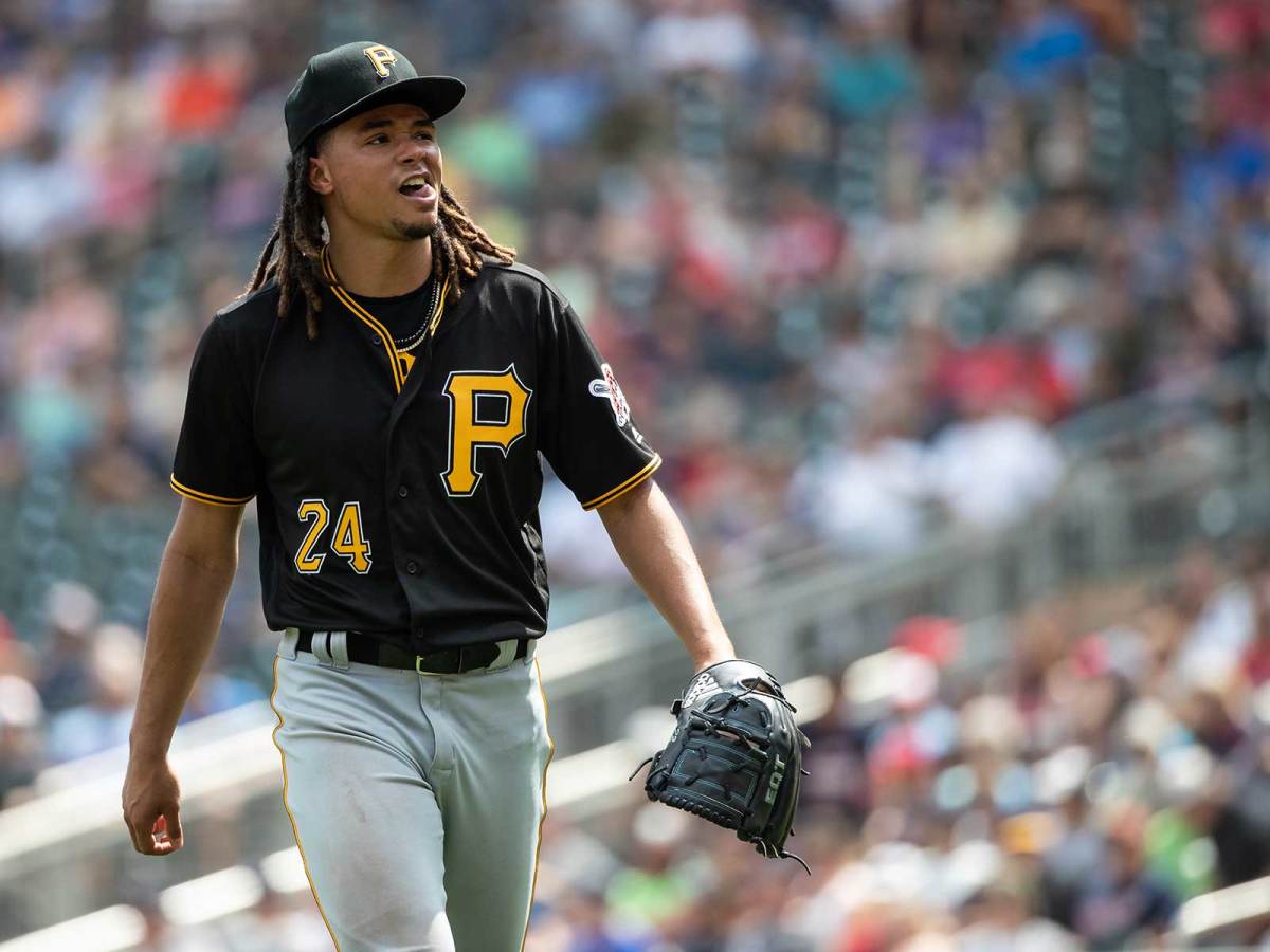 archer-pirates-nineinnings910.jpg